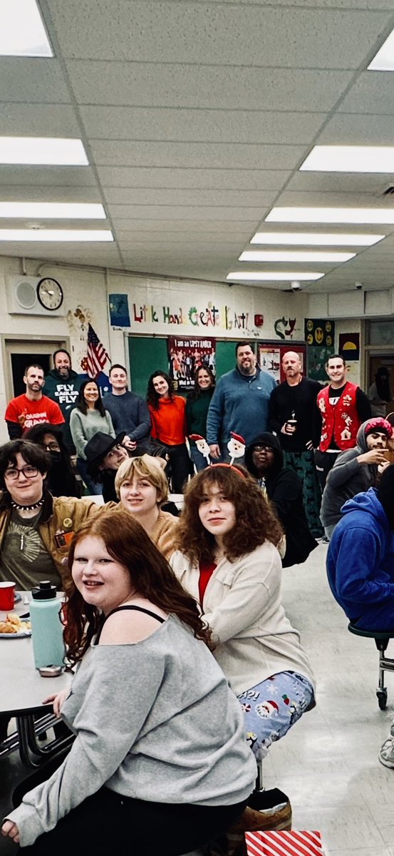 Sequoia kicked off the holidays with our annual holiday breakfast provided by the staff! 
Happy Holidays!