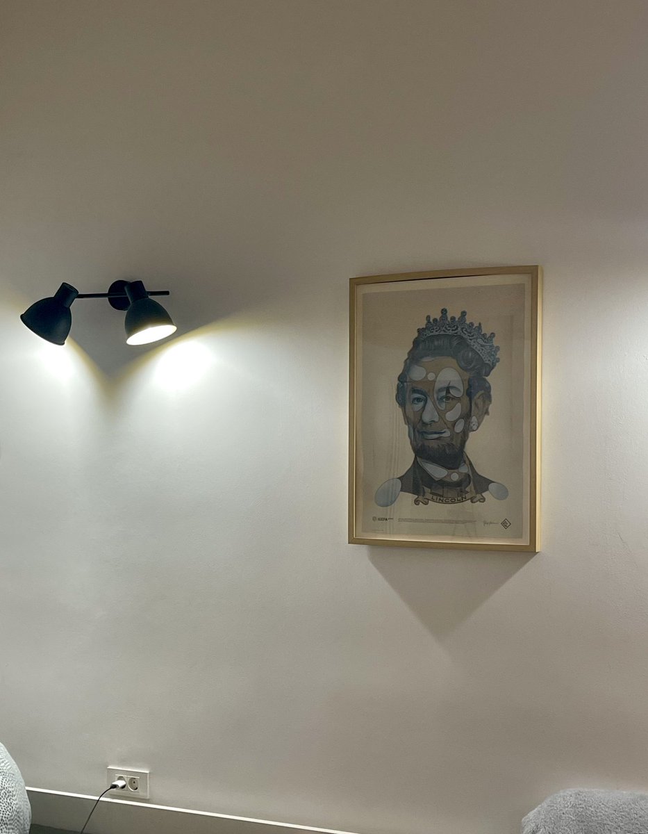 filiperaic's tweet photo. Place I rented happens to have a piece of mine framed on the wall. https://t.co/c1VEacFs4b