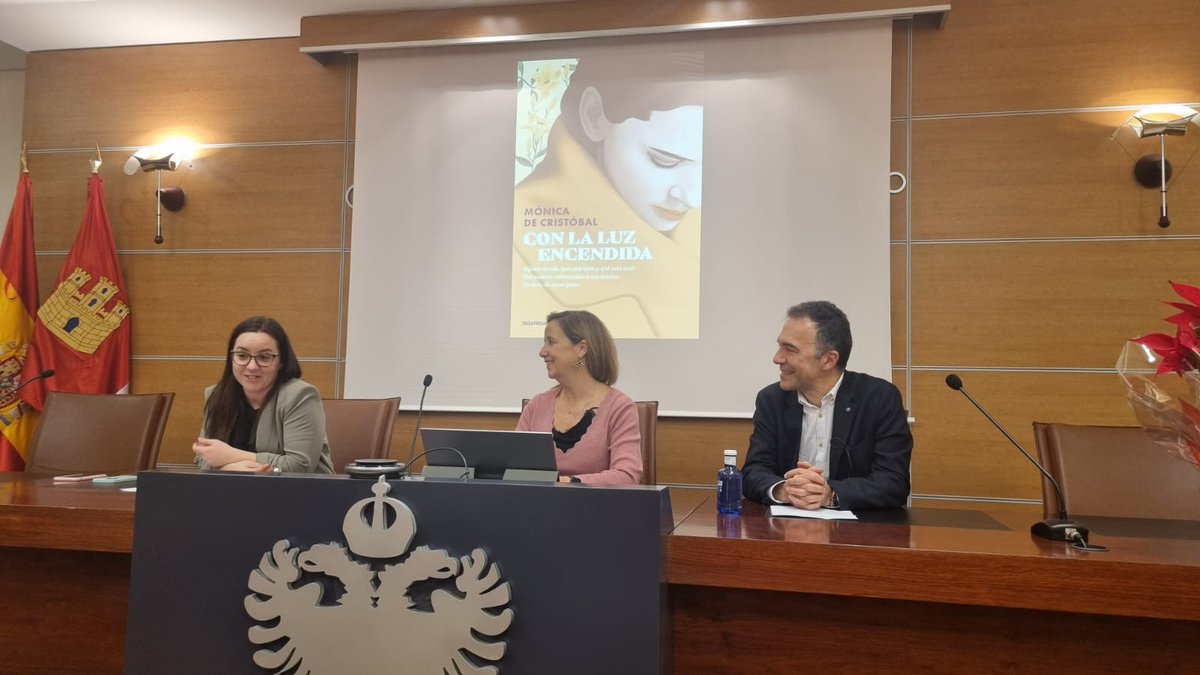 Mónica de Cristóbal tweet media