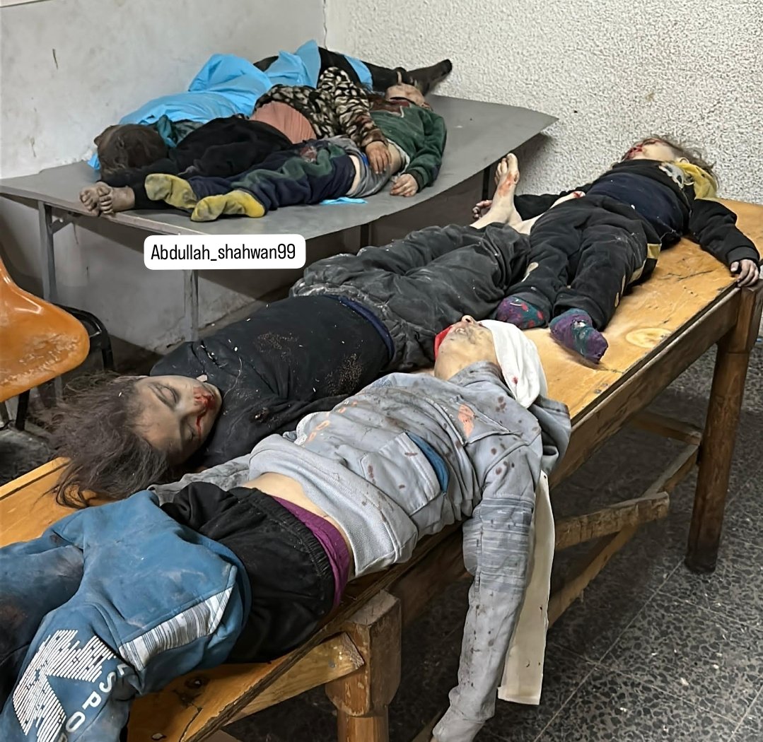 "أطفال كانوا نيامًا".. ارتقاء 7 أطفال نتيجة قصف إسرائيلي على منزلًا في جباليا النزلة شمال قطاع غزة