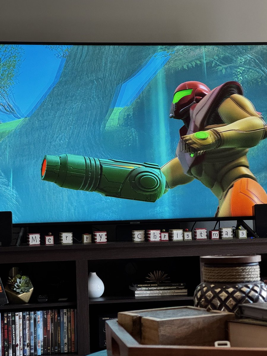 Leaphanny's tweet photo. Day off means time for Metroid 🙂‍↕️ https://t.co/k8nmT1cYtc