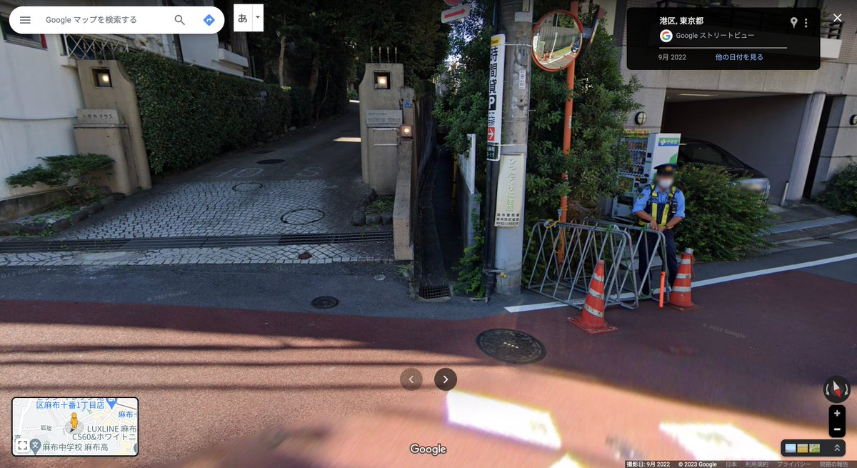 ５．麻布地下シェルターの先にあるもの
彼女に案内され、東京の麻布十番へ向かう。
ここの地下には、戦時中に作られた防空壕がいくつも残っている。
それこそが、妖怪たちの国である黄泉の世界に繋がっているらしい。
だが、部外者がおいそれと立ち入ることはできないようだ。どうしたものか。