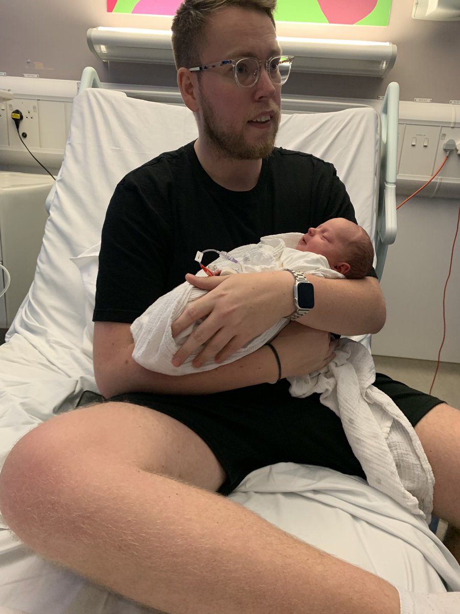 At last I can introduce my grandson, Leighton David. Love him to bits 💙💙💙