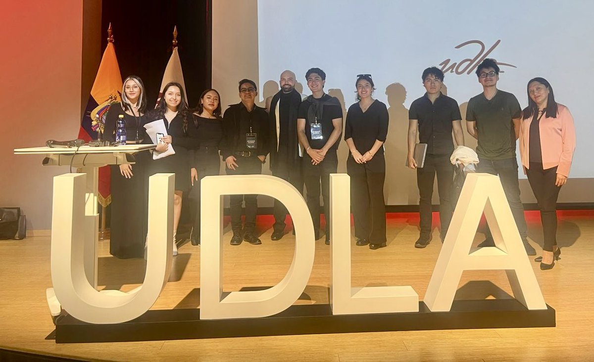 ardapu's tweet photo. Tuve el honor de compartir con estudiantes de Negocios Digitales en la Universidad de las Américas #UDLA una charla sobre #Estrategias de #Marketing #Digital, explorando tendencias, casos de éxito y herramientas clave para destacar en el mundo digital.
#MarketingDigital https://t.co/iDbr5gZuyd