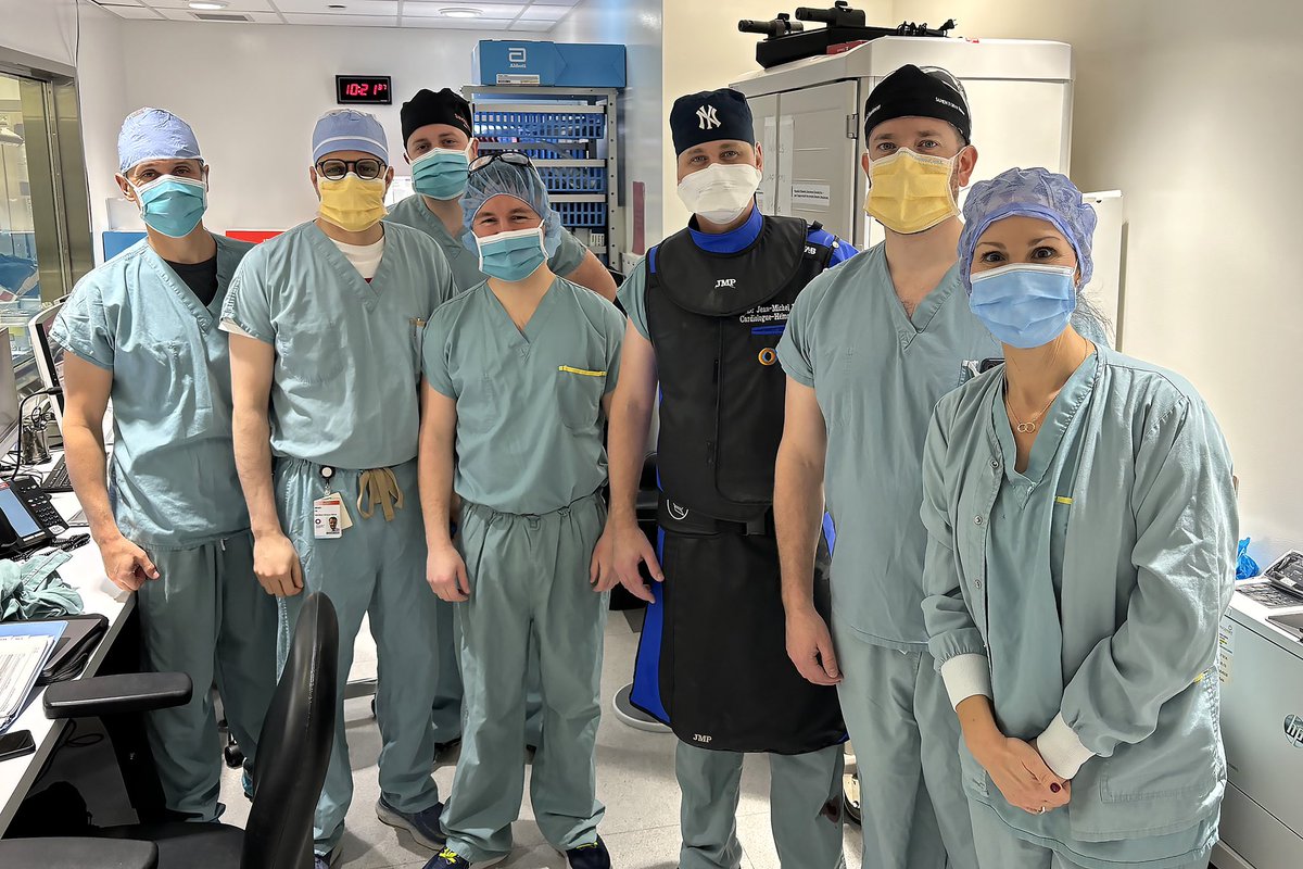 Sid Mengi, MD, MRCP (@sidmengi_dr) on Twitter photo Another fantastic #TAVR live case transmitted from <a href="/IUCPQ/">IUCPQ-ULaval</a> at National Interventional Cardiologists Congress <a href="/SOCiME_/">SOCiME</a> at Merida, Mexico.
Great team work led by <a href="/Jmparadis27/">Jean-Michel Paradis</a>. Congratulations <a href="/Julio_Farjat/">Julio Farjat Pasos</a> for moderating the session at the other side.
📰iucpq.ca/400-cardiologu… Another fantastic #TAVR live case transmitted from <a href="/IUCPQ/">IUCPQ-ULaval</a> at National Interventional Cardiologists Congress <a href="/SOCiME_/">SOCiME</a> at Merida, Mexico.
Great team work led by <a href="/Jmparadis27/">Jean-Michel Paradis</a>. Congratulations <a href="/Julio_Farjat/">Julio Farjat Pasos</a> for moderating the session at the other side.
📰iucpq.ca/400-cardiologu…