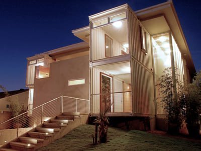 ConContainers's tweet photo. 🫡  Para aquellos de nosotros que ya nos hemos enamorado de la idea de vivir en una casa hecha de contenedores marítimos, esta pregunta no puede parecer extraña. Sin embargo, para algunas personas, la idea de vivir en un container le parec...  #casapropia https://t.co/ZrIS5kaDCH https://t.co/7WUVEg10AS