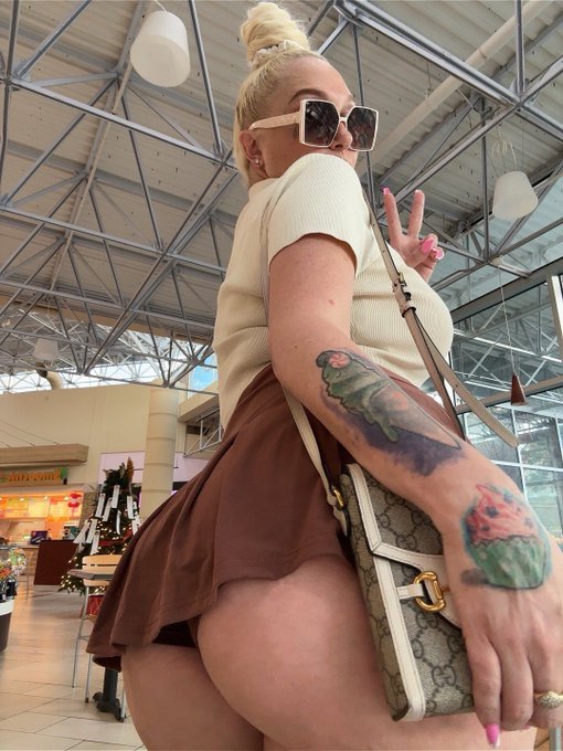 1 pic. Wyd? https://t.co/8ANPAVaccA