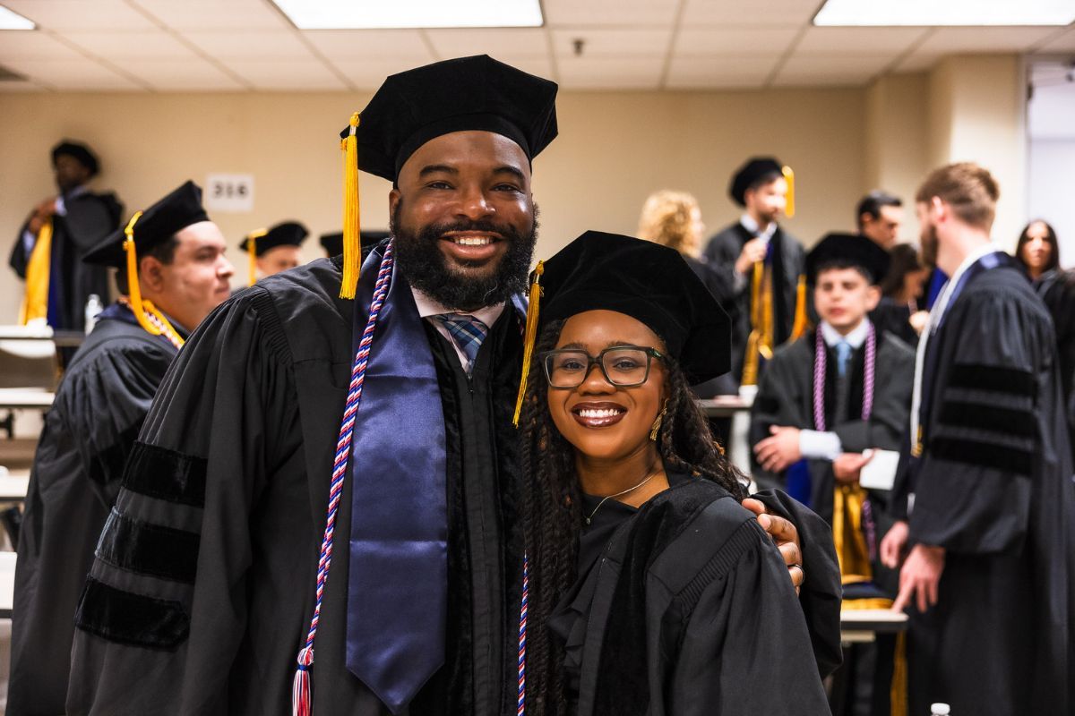 STCL_Houston's tweet photo. Here’s to more cherished moments from the Fall 2024 Commencement ceremony. Congrats, #stclgrads!
To view more photos from the event, click here: https://t.co/gyncfDPVDA
#STCLHouston #SouthTexasLaw https://t.co/660BIfGKBT
