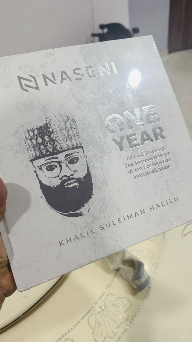 iamAhmadOlolu's tweet photo. Congratulations on your remarkable first year in office @KSHalilu and for making a significant impact at NASENIHQ. Your leadership is truly inspiring. Here’s to continued progress and meaningful reforms. #ReformIt
~ Mr Lai https://t.co/GxE1DZcV7T