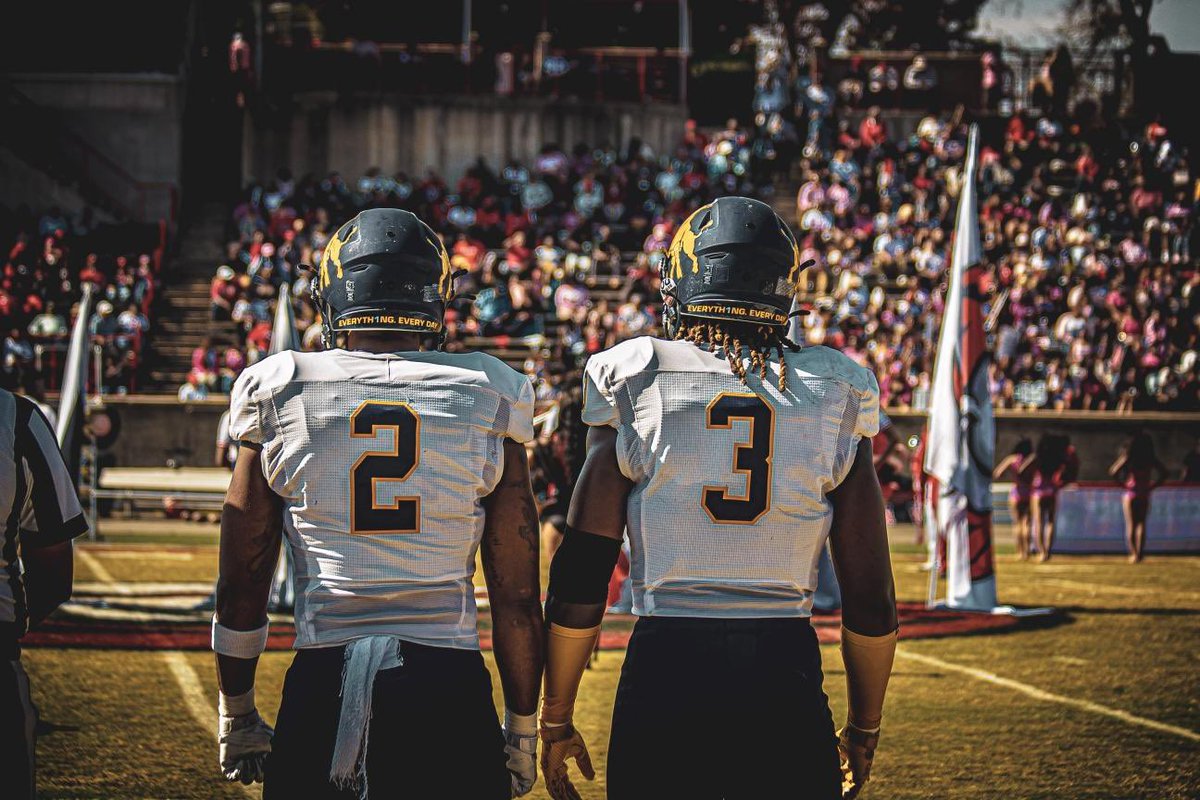 Eli Lipscomb (@elihulipscomb) on Twitter photo After a great conversation with <a href="/coachworth17/">Chi-Emeke Worthington</a> I’ve received an offer from <a href="/JCSUFootball/">Golden Bulls</a> #AGTG <a href="/KingsMountainFB/">Kings Mountain Football</a> <a href="/coachherron/">Coach Herron</a> <a href="/Coach_JBolt/">Jamie Bolton</a> <a href="/TDBELL29/">Diron Bell</a> <a href="/Dareal_coachK/">Pi Core Help Chat</a> After a great conversation with <a href="/coachworth17/">Chi-Emeke Worthington</a> I’ve received an offer from <a href="/JCSUFootball/">Golden Bulls</a> #AGTG <a href="/KingsMountainFB/">Kings Mountain Football</a> <a href="/coachherron/">Coach Herron</a> <a href="/Coach_JBolt/">Jamie Bolton</a> <a href="/TDBELL29/">Diron Bell</a> <a href="/Dareal_coachK/">Pi Core Help Chat</a>
