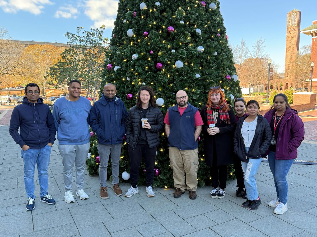 Annie Regan tweet media