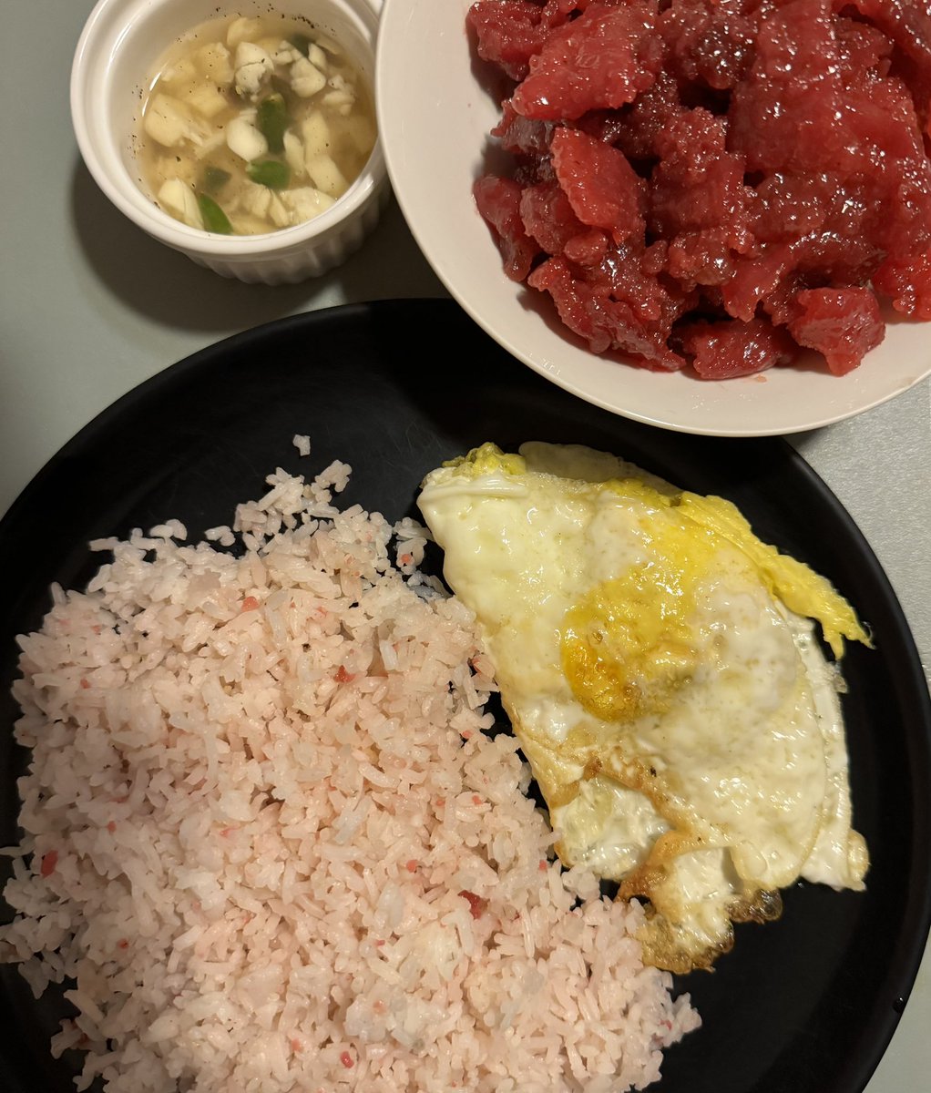 iamRayeh0130's tweet image. One of the best breakfast Juan Dela Cruz can have. 🐷🍳🍚💚🇵🇭💚 #Tosilog #Philippines #FilipinoBreakfast
