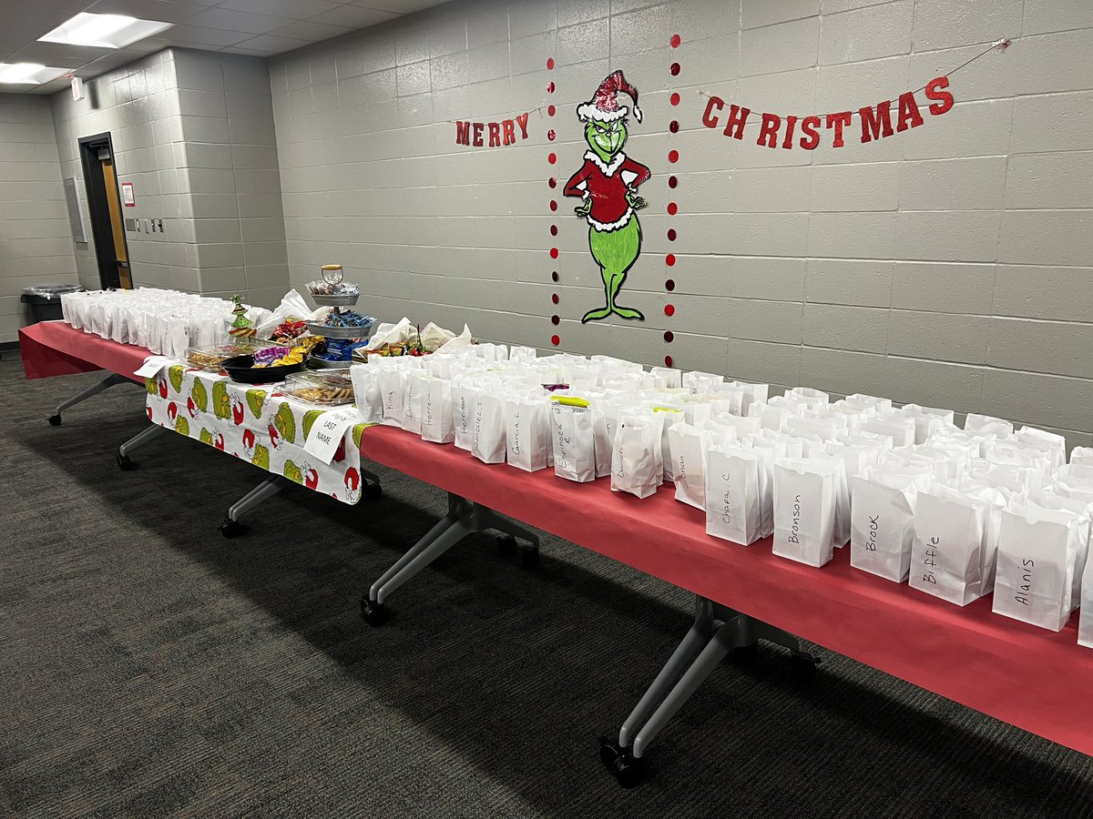 Erin Slavik (@erinhilbig1) on Twitter photo On the 12th day of Christmas we celebrated with vacation to go snack packs and Christmas vacation attire! <a href="/jmtz10403/">Jose Martinez</a> <a href="/langhamcreekhs/">Langham Creek High</a> On the 12th day of Christmas we celebrated with vacation to go snack packs and Christmas vacation attire! <a href="/jmtz10403/">Jose Martinez</a> <a href="/langhamcreekhs/">Langham Creek High</a>