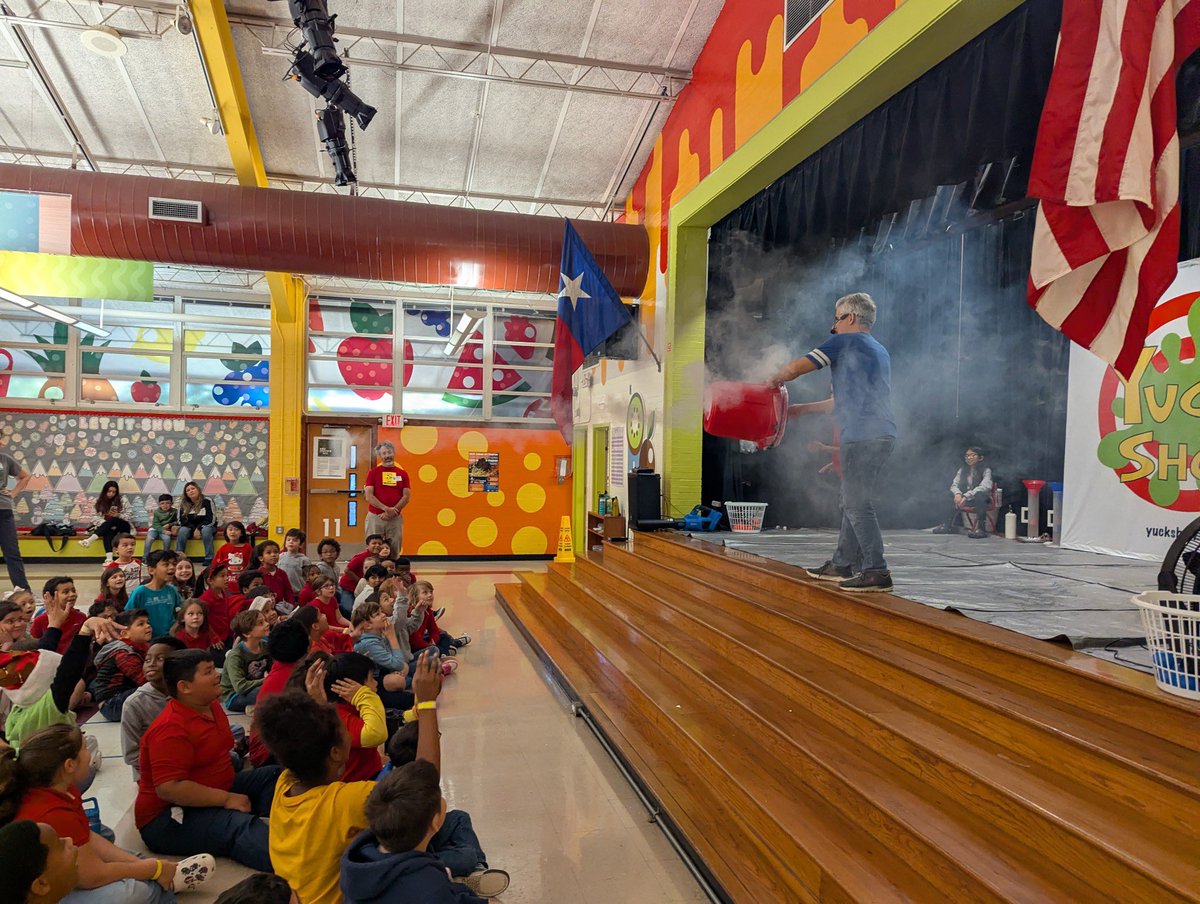 Red Elementary STEM Magnet School tweet media