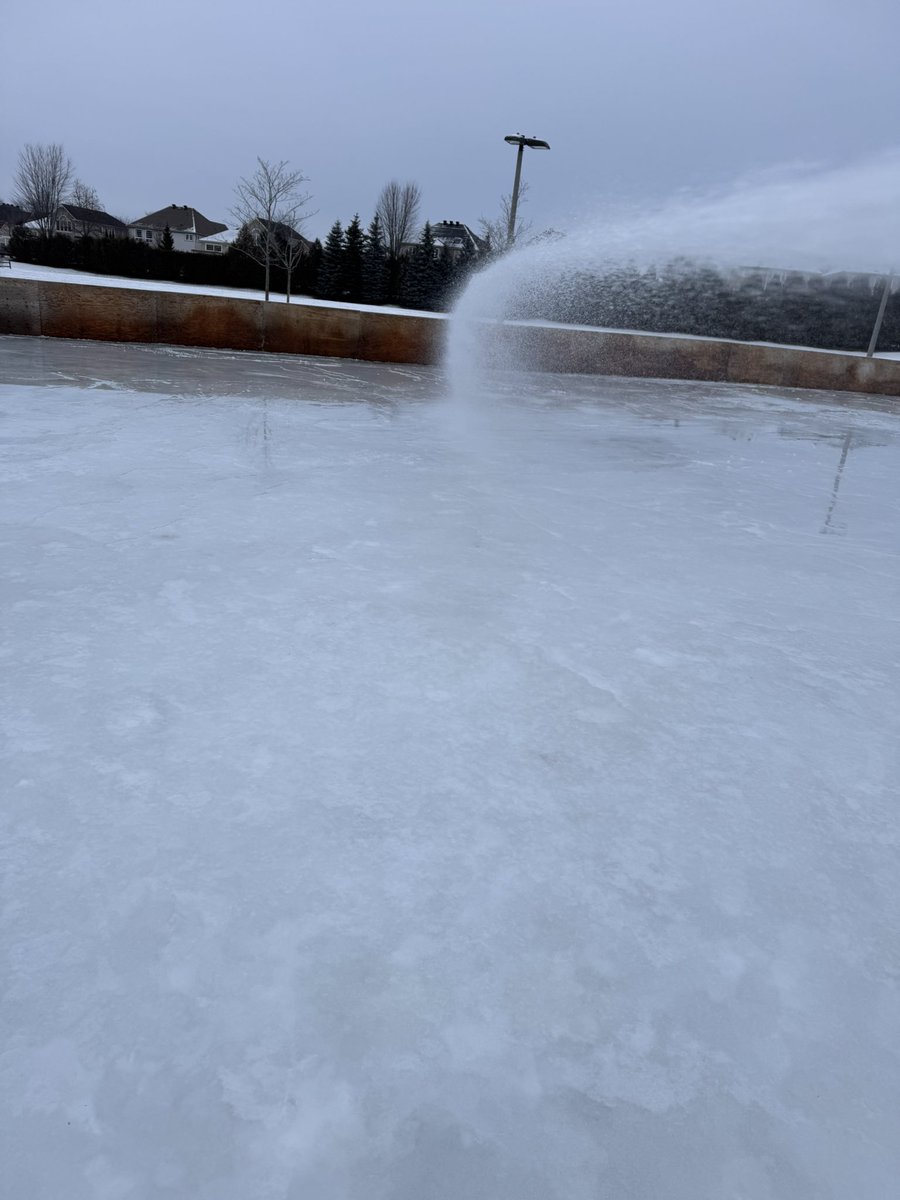 We are aiming to do a few more floods today to get rink as smooth as 007. 

Waiting on the nets and benches to get dropped off from the city and we will be good to go. 

Enjoy the holidays and wear a helmet! Don’t put it on too tight.