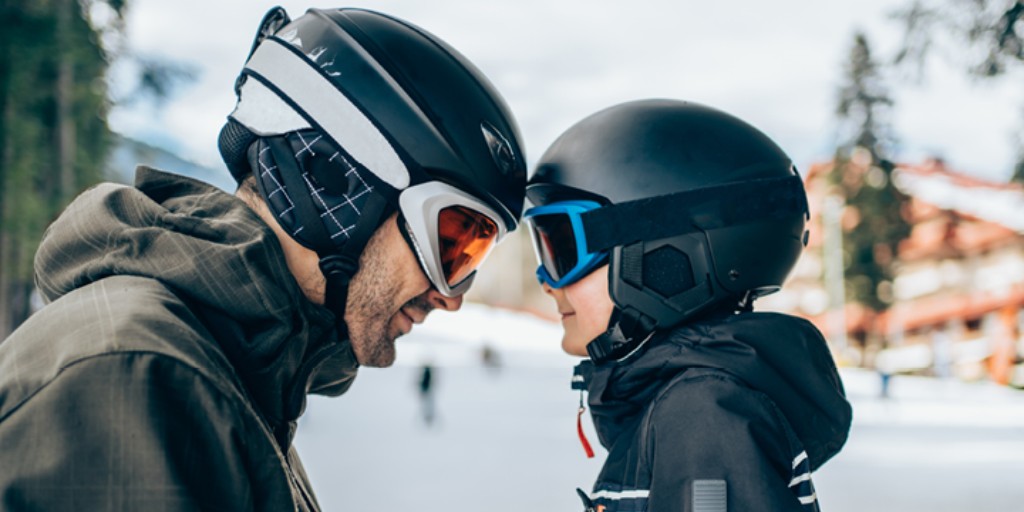 Winter can be harsh on your eyes. Discover how to protect them from falling temperatures, dryness, and germs this season. bit.ly/4hYRNIt

#EyeHealth #VisionHealth #WinterEyeCare