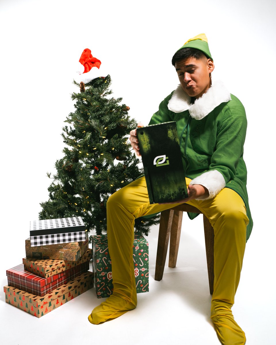 Tell 'em Shotzzy the Elf sent you. 

Go get the OpTic Skin for your console, for the Holiday season.  OpTic.link/razerskins

<a href="/Razer/">R Λ Z Ξ R</a>