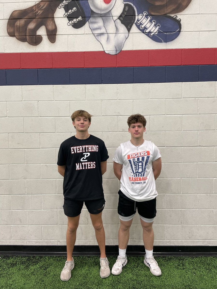 Another great week with the Allen Eagles!💯💪💪

Even as we get closer to the holidays, the grind doesn’t stop for <a href="/softball_allen/">Allen Eagle Softball</a> and <a href="/allen_baseball/">Eagles Baseball</a>‼️

Congrats to our stars of the week:
🥎: Sophia, Kate, Irene, Rebecca
⚾️: Reid and Ryan