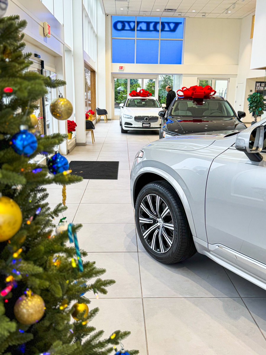 These are a few of our favorite things 🎁... Now is the best time to lease a Volvo during our Holiday Safely Sales Event! Now through 1/05/2025 ✨ volvocarsramsey.com

#ramseycars #volvocarsramsey #volvoholidaysafelysalesevent #volvocars #ramseynj #newvolvo #volvolease