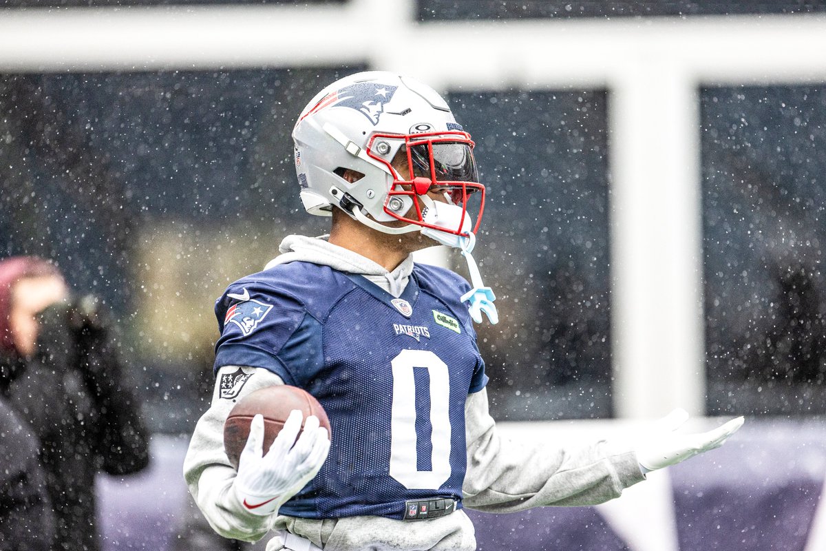 Winter is coming 🥶

<a href="/DrakeMaye2/">Drake Maye</a> | #ProBowlVote | <a href="/chrisgonzo28/">Gonzo</a>