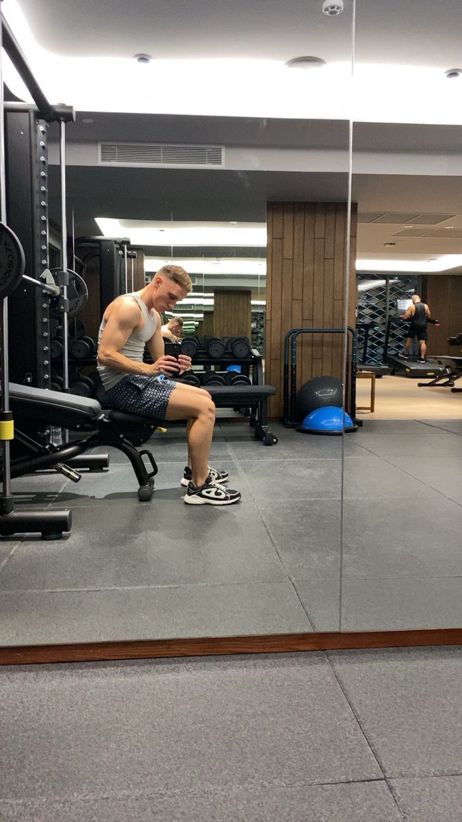 1benqueen's tweet photo. Locked in. https://t.co/TZVu08M1va