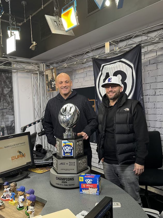 TonyFayPR's tweet photo. TFPR helped unveil the world’s first football-shaped toaster trophy! It toured NYC, stopping by WFAN, ESPN, and ABC, serving Pop-Tarts and bowl-season hype.

Don’t miss Miami vs. Iowa State on Dec. 28 at 3:30 p.m. ET on ABC as they battle for this one-of-a-kind prize! 🏈🏆 #PopTartsBowl