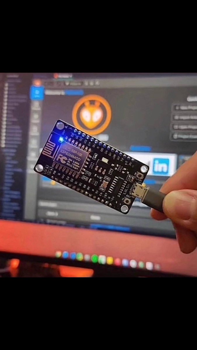 Spyhacke's tweet image. 