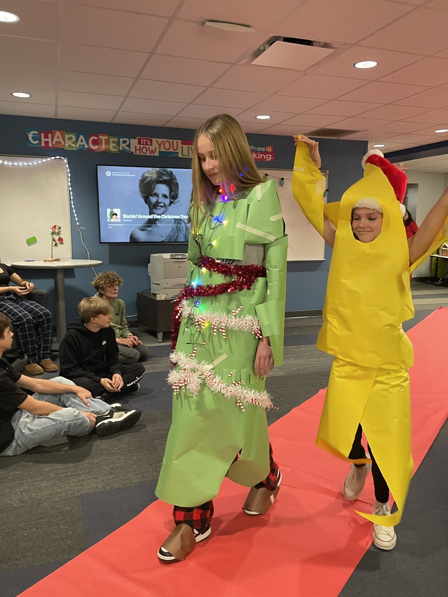 The 7th grade <a href="/WCSWarhawks/">WCSWarhawks</a> strutted down the runway this afternoon. Best dressed looks for Buddy the Elf, Cindy Lou Who, Charlie Brown, and more! Great way to kick off winter break! <a href="/rryanhartley/">Rachel Ryan Hartley</a> #wcsflight