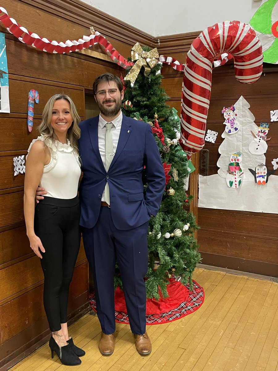 💙🎶❄️My heart is so full after celebrating the Holiday Season with my amazing students and Polk Street Family! Wishing you all a happy and healthy Holiday and New Year! Enjoy our incredible PSS WINTER CONCERT!🎵
🎬➡️ youtube.com/watch?v=2MDBzL…  <a href="/polk_street/">Polk Street School</a>