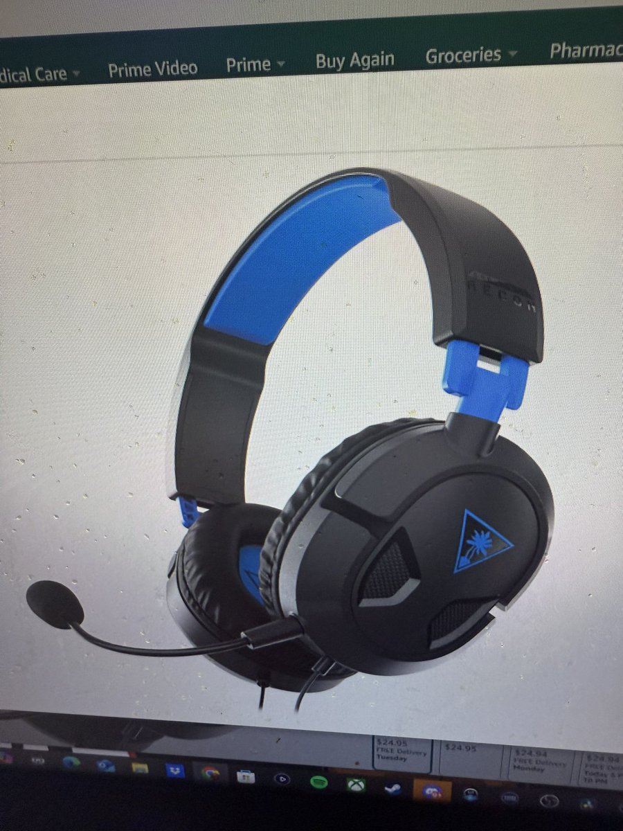 Bashworld2K's tweet photo. 12 DAYS OF BASHMAS GIVEAWAY🚨

Day 9 happy Friday !!! 

Win a Xbox or ps5 turtle beach head set  For free All you have to do is follow @Bashworld2K &amp; Retweet this post winner will be picked in 24 hours Let’s go happy holidays 

#Bashmas #Giveaways #bashworld https://t.co/Hyh8ioedXK