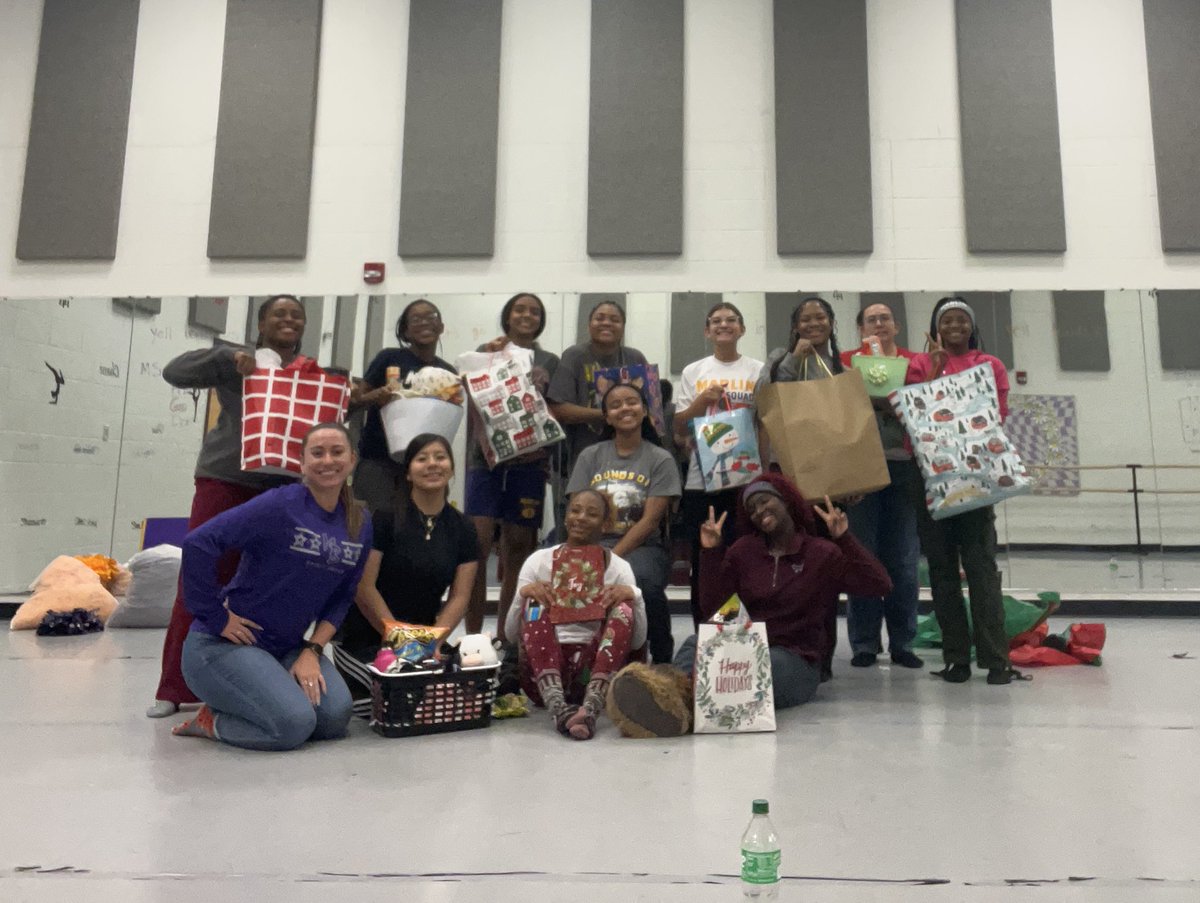 Lesley Sanders tweet media