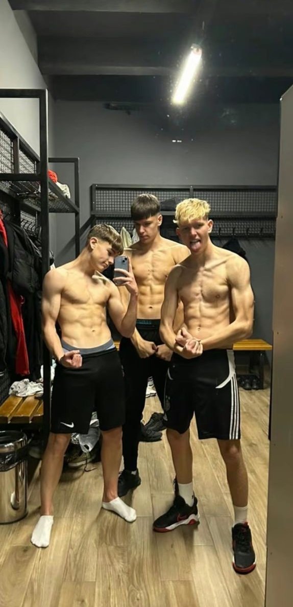 hot young guys (@hot_young_guys) on Twitter photo 