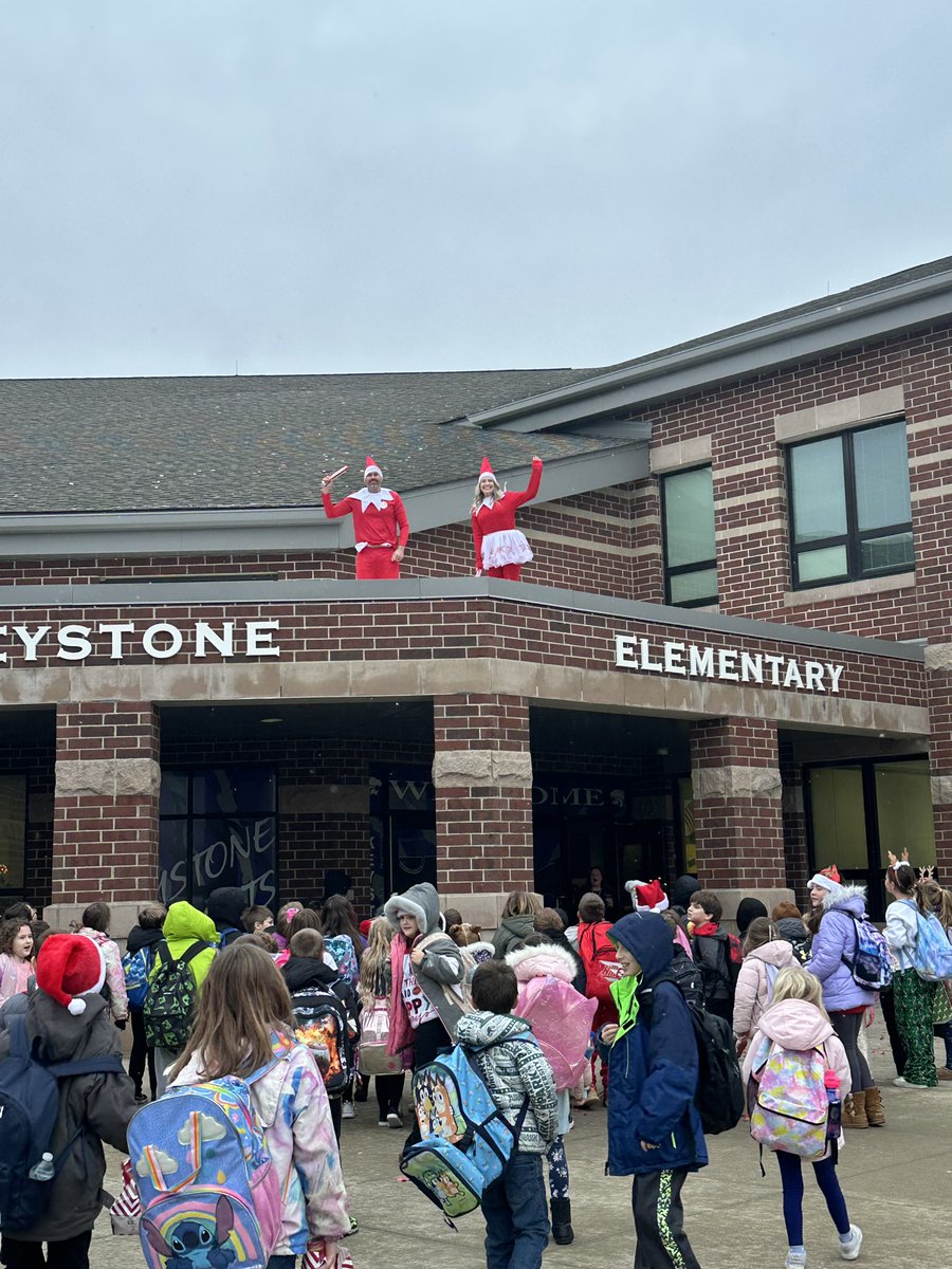 Happy final day with our favorite KES elves!! #elemelfchallenge2024