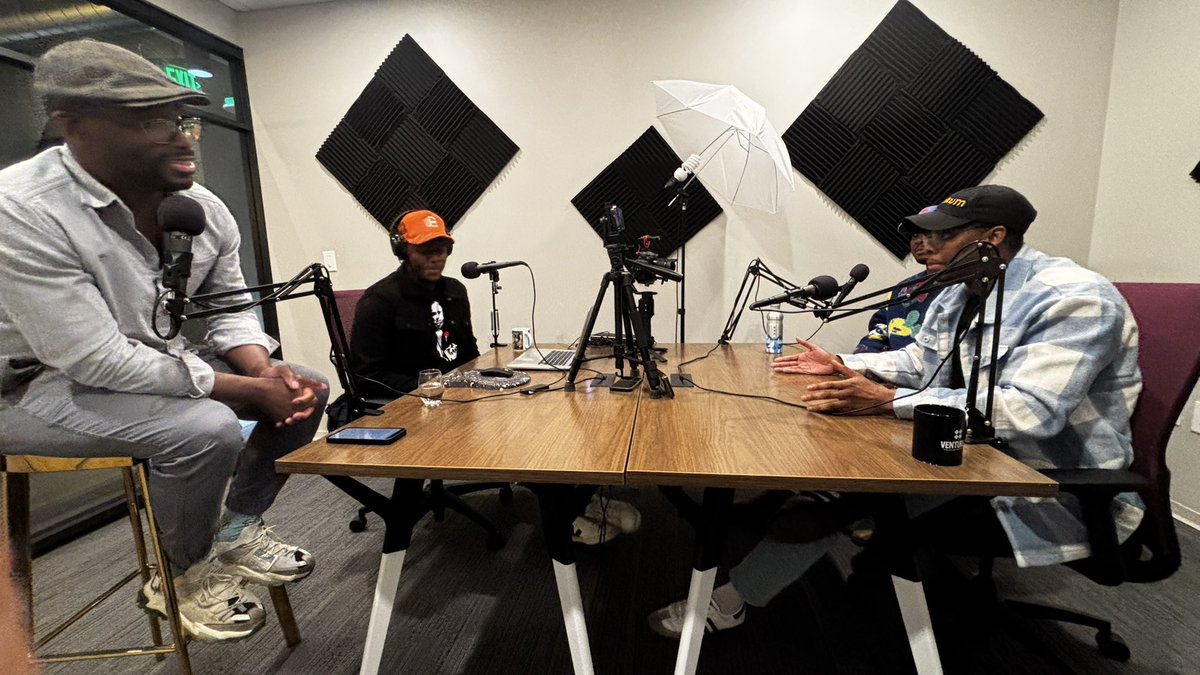 96StudioFilms's tweet image. Podcast Alert! 🎙️ In the Trenches—a raw and inspiring conversation with entrepreneurs Caleb Kioh (WalletGyde), Kris &amp;amp; Kyle Colley (BookUm), and Donavan Bennett (Mili Llama).

A Studio 96 Production in collaboration with WalletGyde, Mili Llama, and BookUm.

Full episode coming.