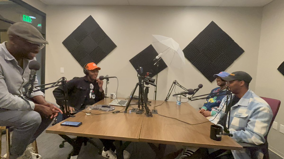 96StudioFilms's tweet image. Podcast Alert! 🎙️ In the Trenches—a raw and inspiring conversation with entrepreneurs Caleb Kioh (WalletGyde), Kris &amp;amp; Kyle Colley (BookUm), and Donavan Bennett (Mili Llama).

A Studio 96 Production in collaboration with WalletGyde, Mili Llama, and BookUm.

Full episode coming.