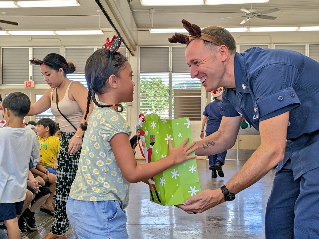 Lunalilo Elementary tweet media