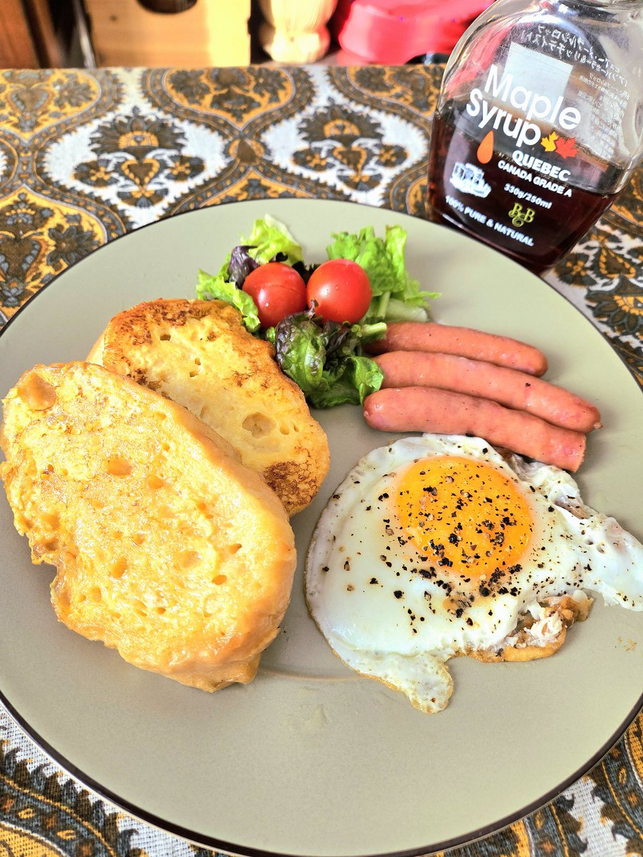 ManpukuRecipe's tweet photo. フレンチトーストは一晩置くとハチャメチャに美味しいんだぜ https://t.co/EN5czI6sZY