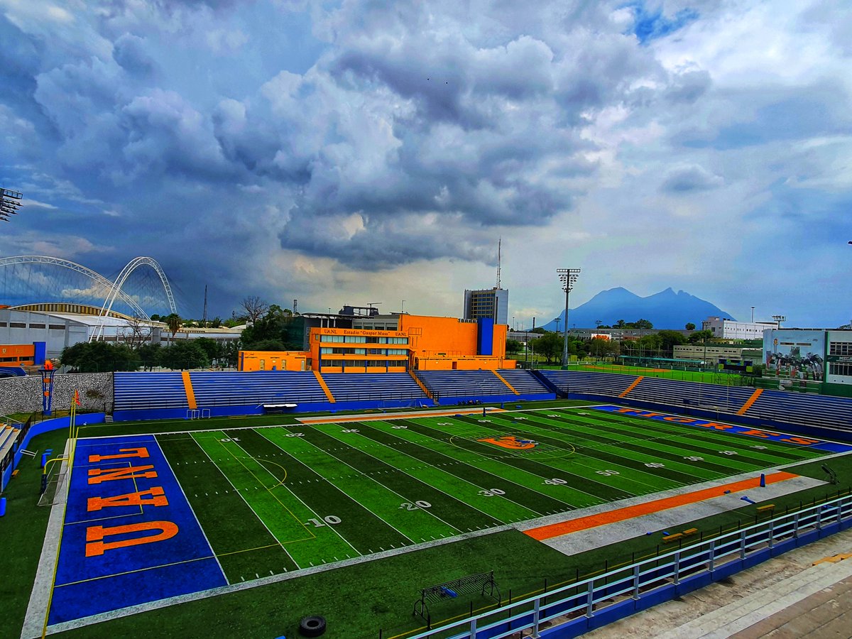 Este lunes te presentamos la primera #FotoDelDía del 2025: una postal del Gaspar Mass, estadio que resguarda historia y grandes victorias. Gracias a David Salazar por esta fotografía. 📸 #PicUANL

Compártenos tus fotografías al correo: redessociales@uanl.mx