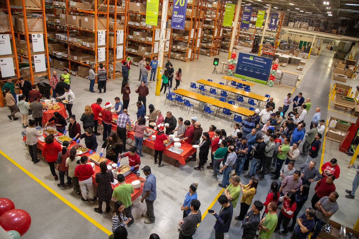 The Viscor family was excited to celebrate the festive season starting with recognizing and honoring our long-standing employees for their commitment.
No celebration is possible without our people, festive events, delicious food, and good laughs!