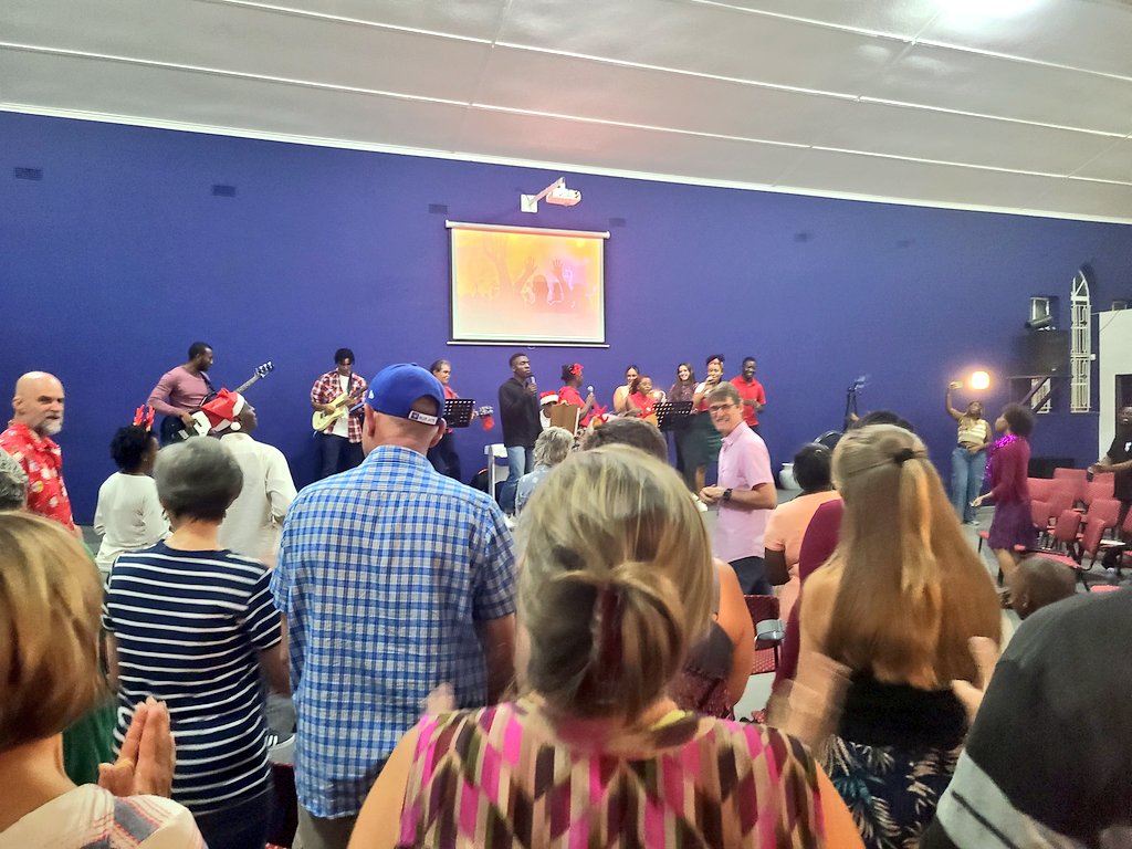 rudoamormusic's tweet photo. What a beautiful day today was!! So proud to be Zimbabwean; even in this harsh economic environment,be part of a good company n a church that puts Christ first 
It's so easy to compromise, but was reminded today that we are that North Star pointing the world to Jesus💜🦋
#Zimbos https://t.co/p7sLKeaB7O