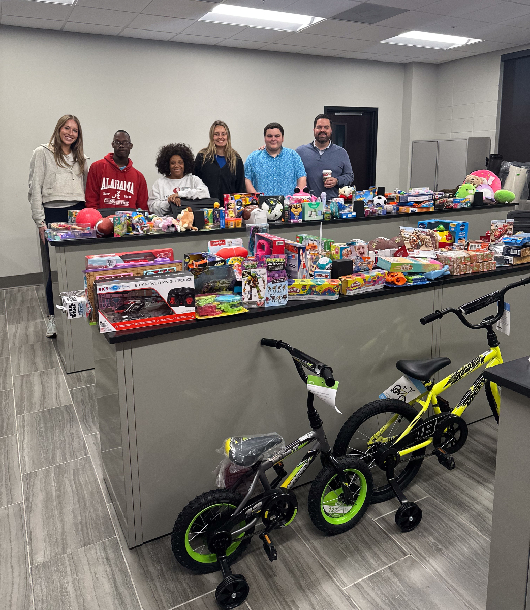 univofmobile's tweet photo. University of Mobile's Beta Chi Science Honor Society, with help from SGA and StudentLife, donated 300+ toys to Fostering Together Gulf Coast for their Santa Shop! ๐๐ย
#BeKnownUM #UniversityOfMobile #ExperienceTheDifference #ToyDrive #BetaChi #MerryChristmas https://t.co/UCRANDf2lS