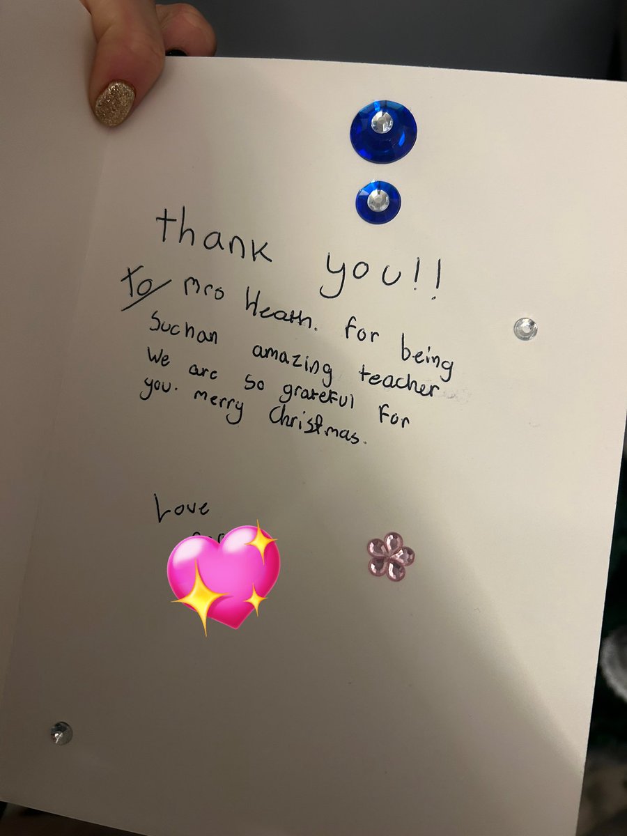 MrsHeath tweet media