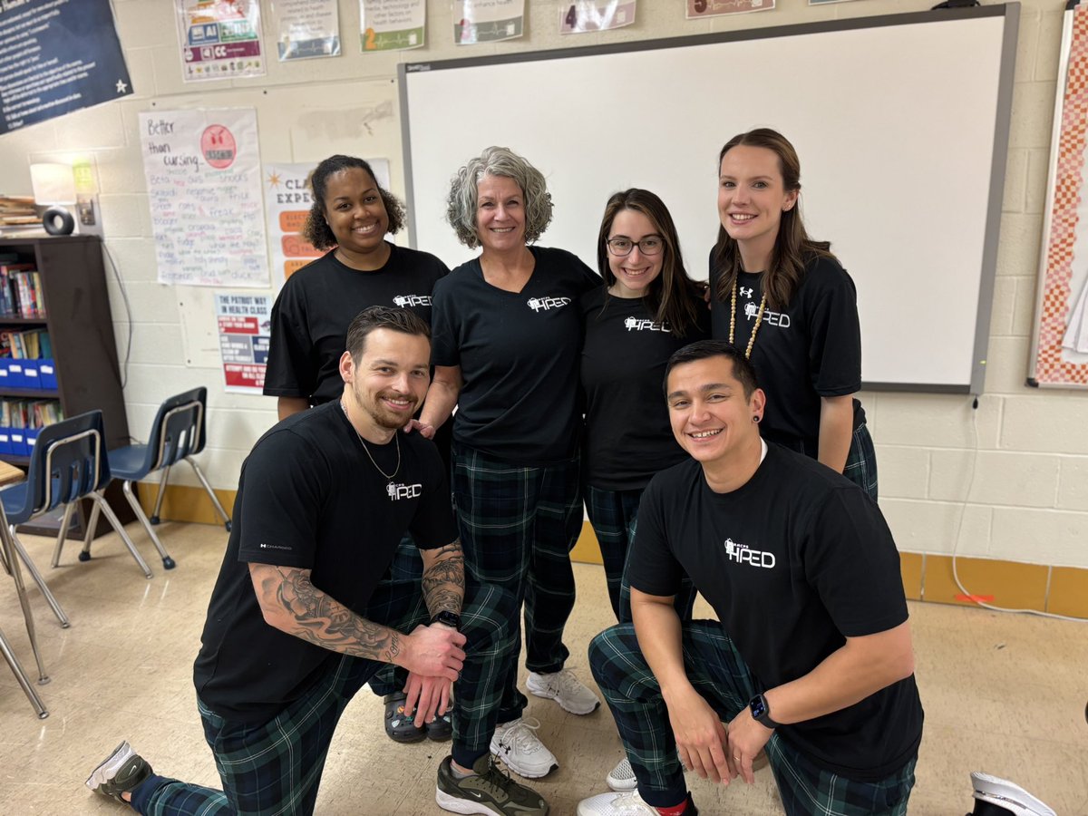 Old Mill Middle North HPED wishing you the happiest of holidays! 🥰