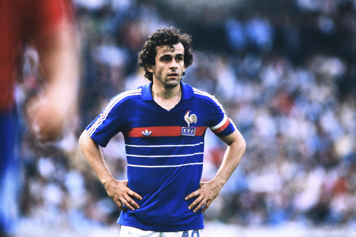 Philbed1's tweet photo. @Footy_Headlines Still the greatest and always will be https://t.co/MiTkgXWwSZ