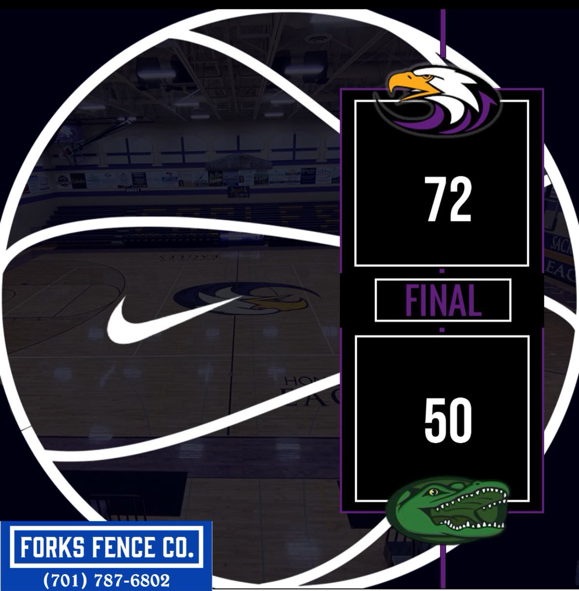 shseaglesbball's tweet image. Eagles heading into Christmas break with a win and 5-3 record. 

Ortiz 16
LeTexier 8
Kaiser 7

Go Eagles 🦅