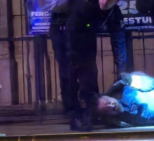 Otro atentado en Alemania, ¿ abrimos los ojos y dejamos de creer que el problema no es la ultraderecha ? El problema está en dejar entrar a esta gente en nuestras fronteras.