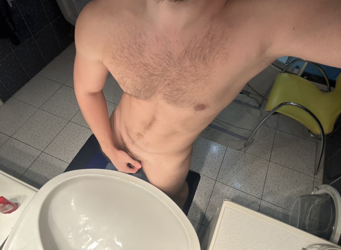 cashmasterstud's tweet photo. Dm is open 🐷 #findom #master #alpha https://t.co/WJZrs2KFBK