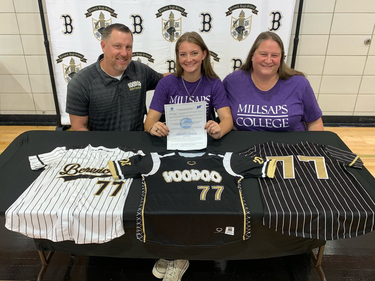 LA__Voodoo's tweet photo. Hadley Brunet makes it official as she inks her NLI to Millsaps College to play for Coach Gillespie! Big thanks to all the coaches who poured so much love and support into her throughout her journey helping her realize her dream of playing college ball! #RepTheSip https://t.co/Bb3lEJjAJB