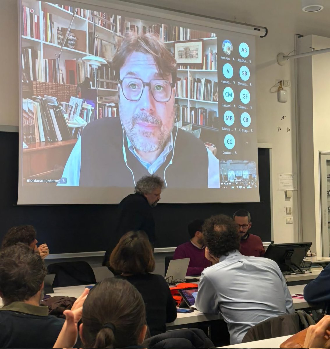 Orlando Paris tweet media