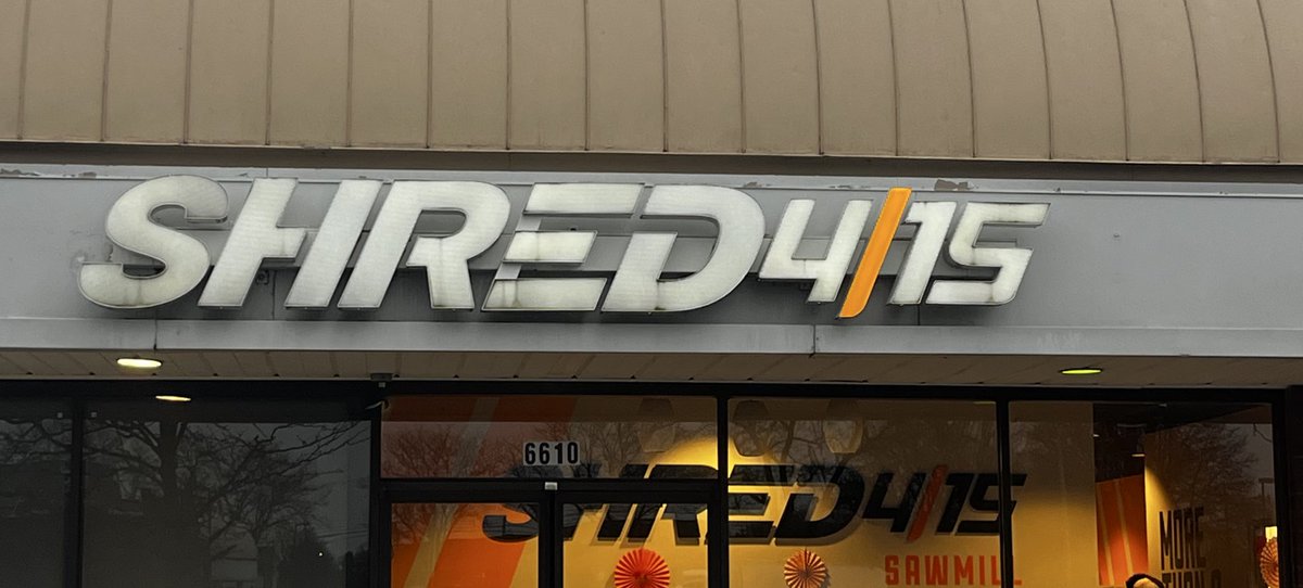 Kwolvesbaseball's tweet image. The Wolves getting a GREAT workout in thanks to @CoachHemmy and @Shred415 

Keep hammering!

#OSOR